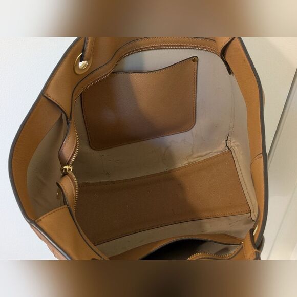 Michael Kors Tan Tote Bag - Picture 8 of 10